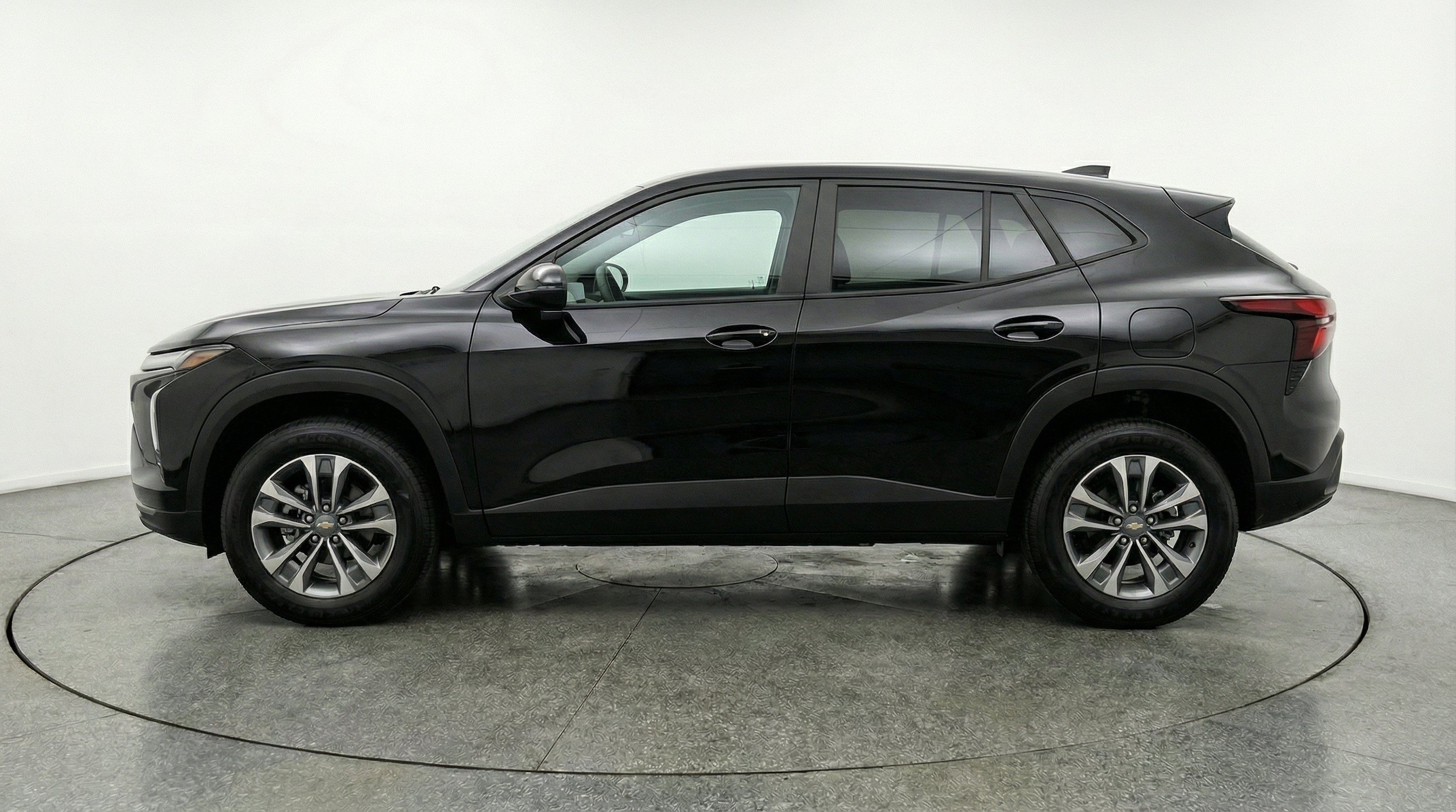 Thumbnail: 2025 Chevrolet Equinox - 5
