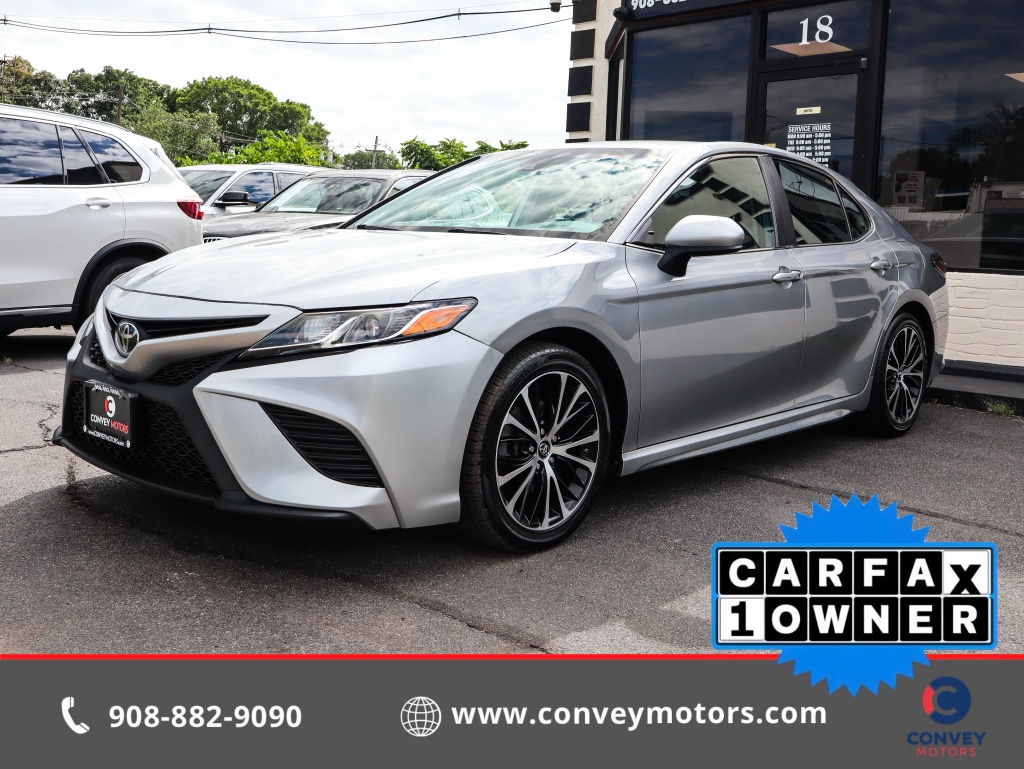 2019 Toyota Camry SE