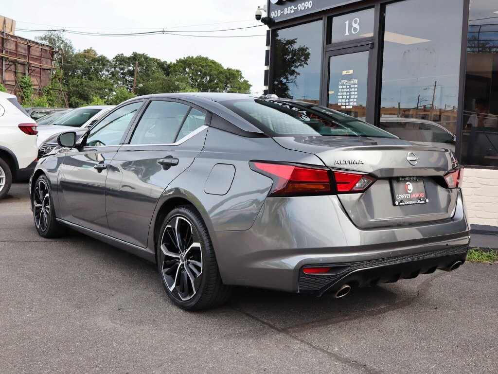 Used 2024 Nissan Altima 2.5 SR Sedan