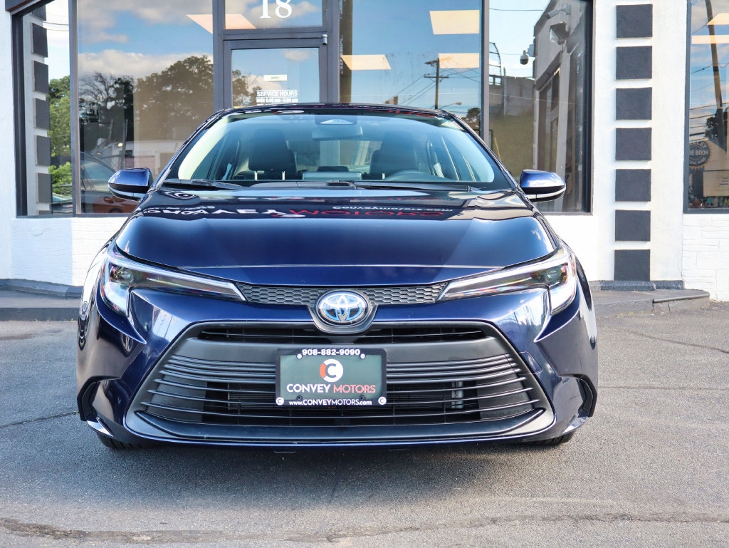 Used 2025 Toyota Corolla Hybrid LE Sedan