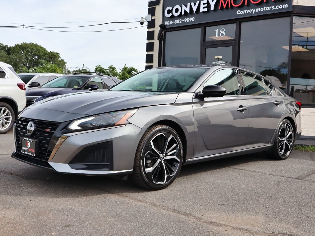 Used 2024 Nissan Altima 2.5 SR Sedan