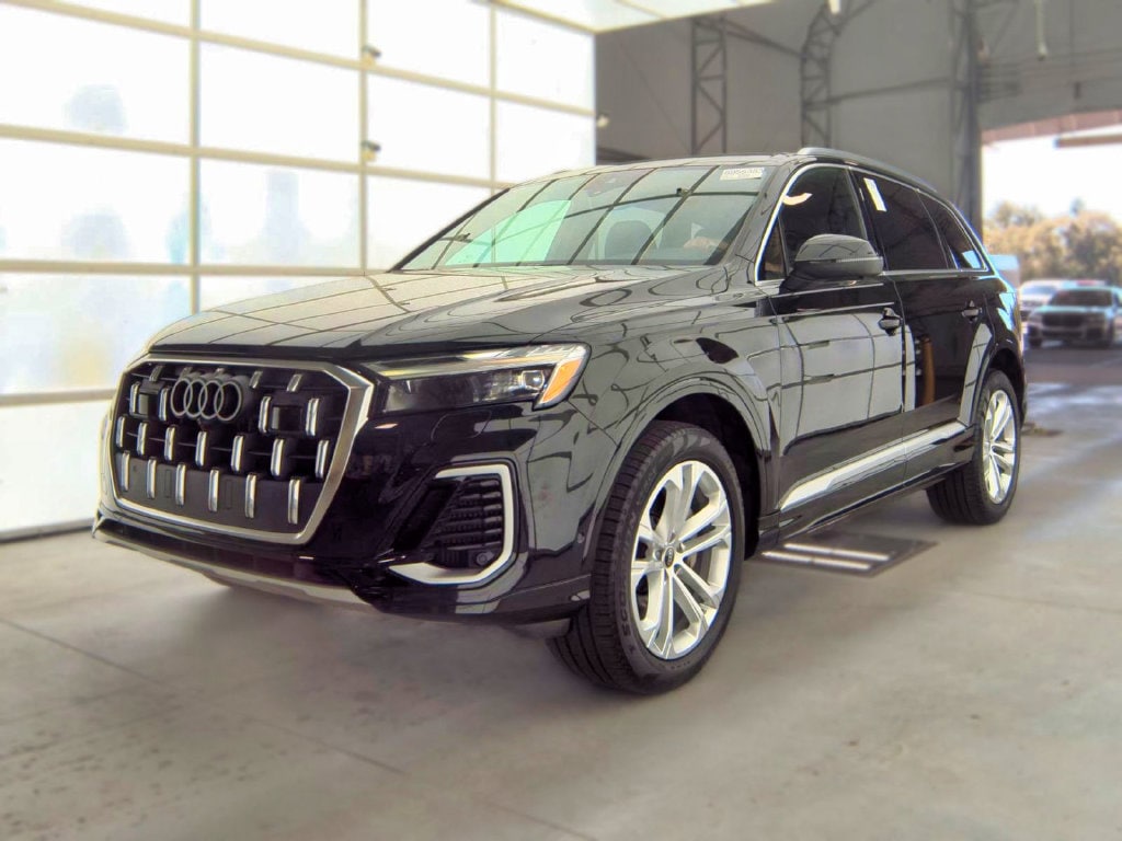Used 2025 Audi Q7 55 Premium Plus Quattro SUV