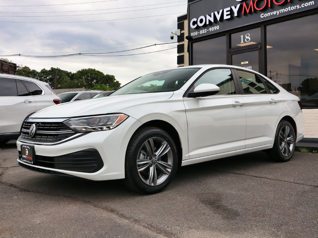 Used 2023 Volkswagen Jetta 1.5T SE Sedan
