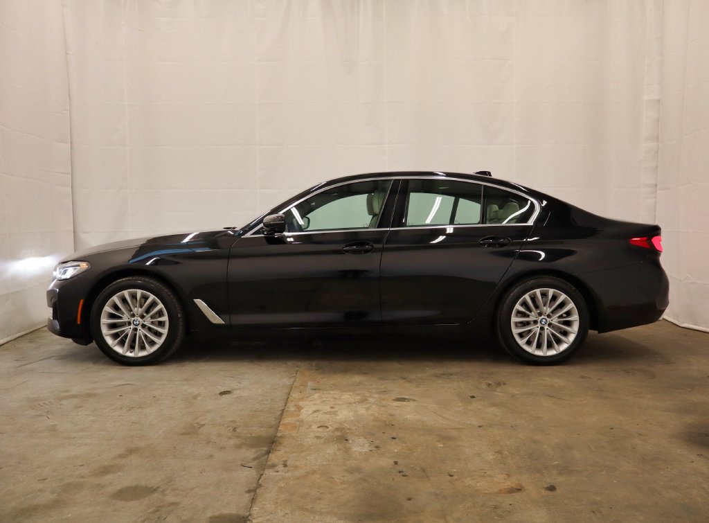Used 2021 BMW 5 Series 540i xDrive Premium Package Sedan