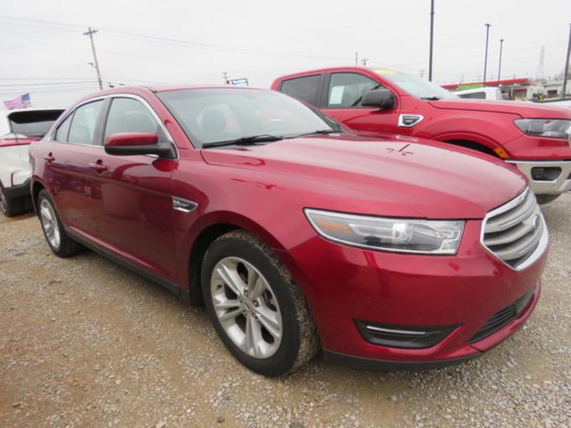  Ford Taurus