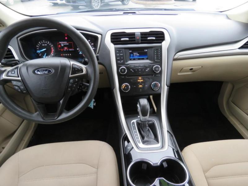 Used 2014 Ford Fusion Sedan