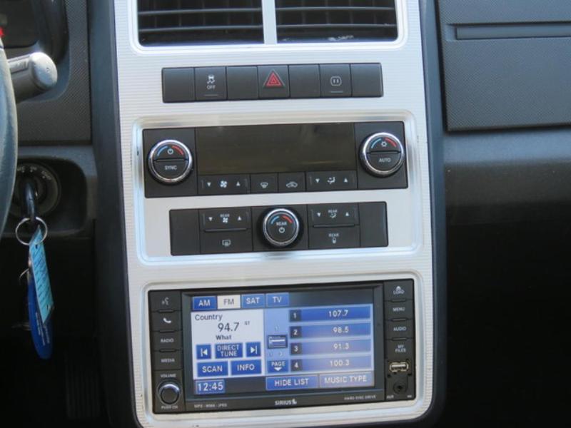 Used 2010 Dodge Journey SUV