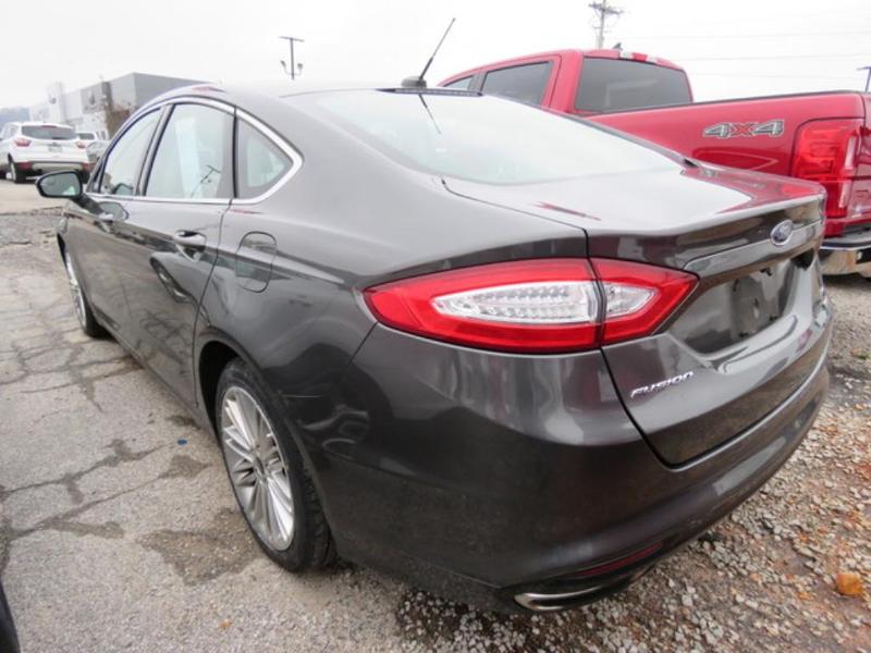 Used 2016 Ford Fusion Sedan