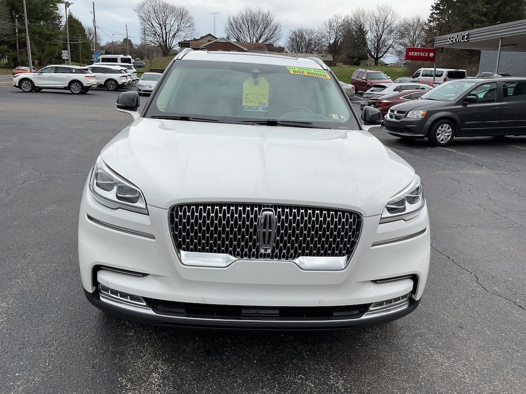 Used 2021 Lincoln Aviator Reserve AWD with Navigation and Pano Moon Roof Reserve AWD