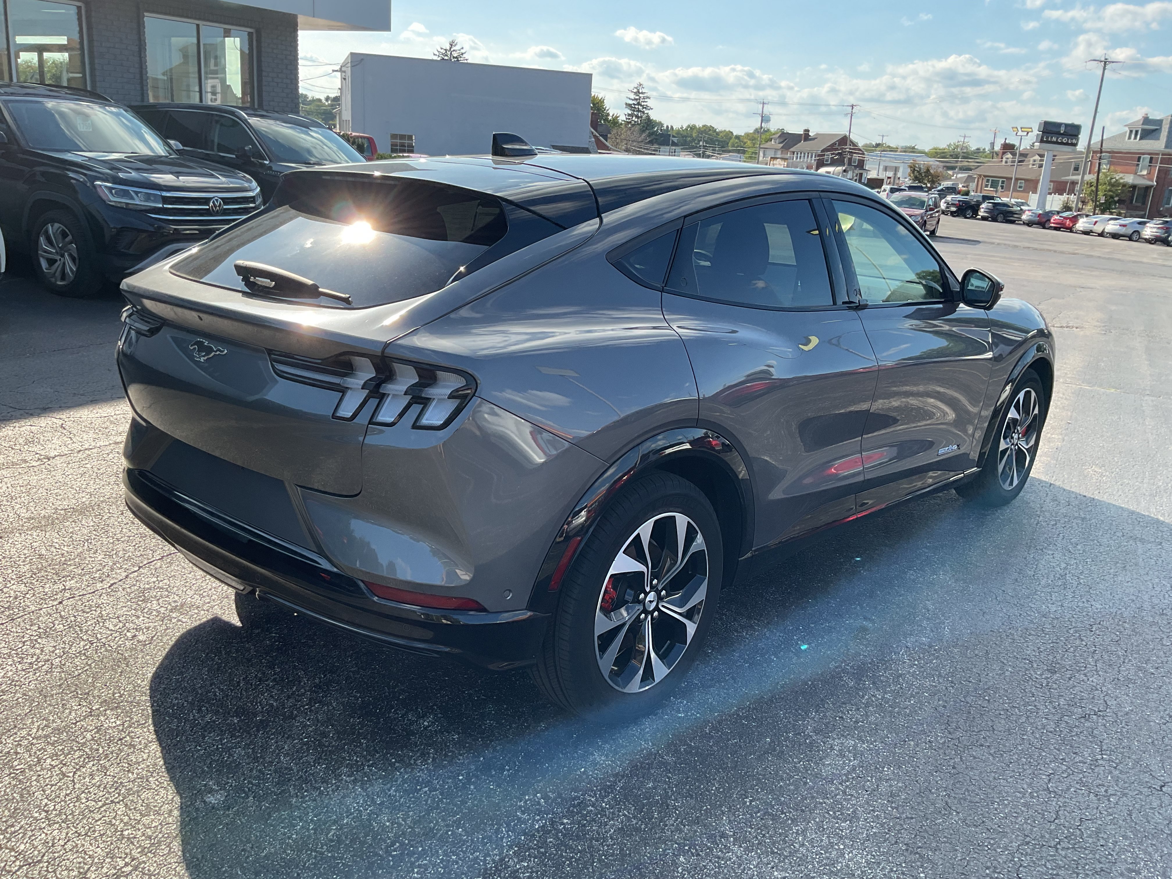 Used 2023 Ford Mustang Mach-E Premium Premium AWD