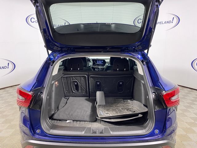 2024 Chevrolet Trax LS - Photo 25