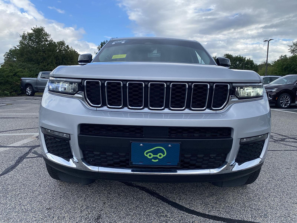 Used 2022 Jeep New Grand Cherokee Limited SUV