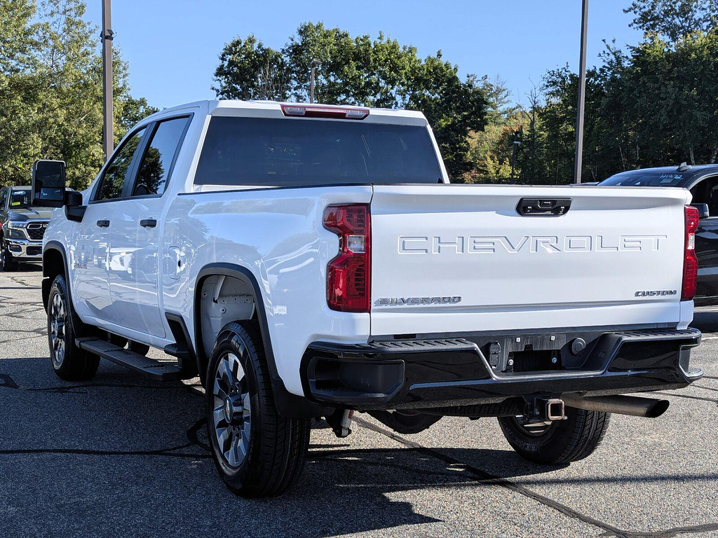 Used 2024 Chevrolet Silverado 2500 HD Custom Truck