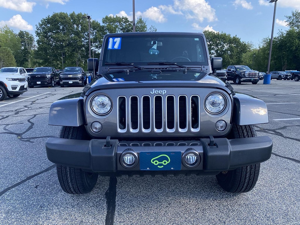 Used 2017 Jeep Wrangler Unlimited Sahara SUV