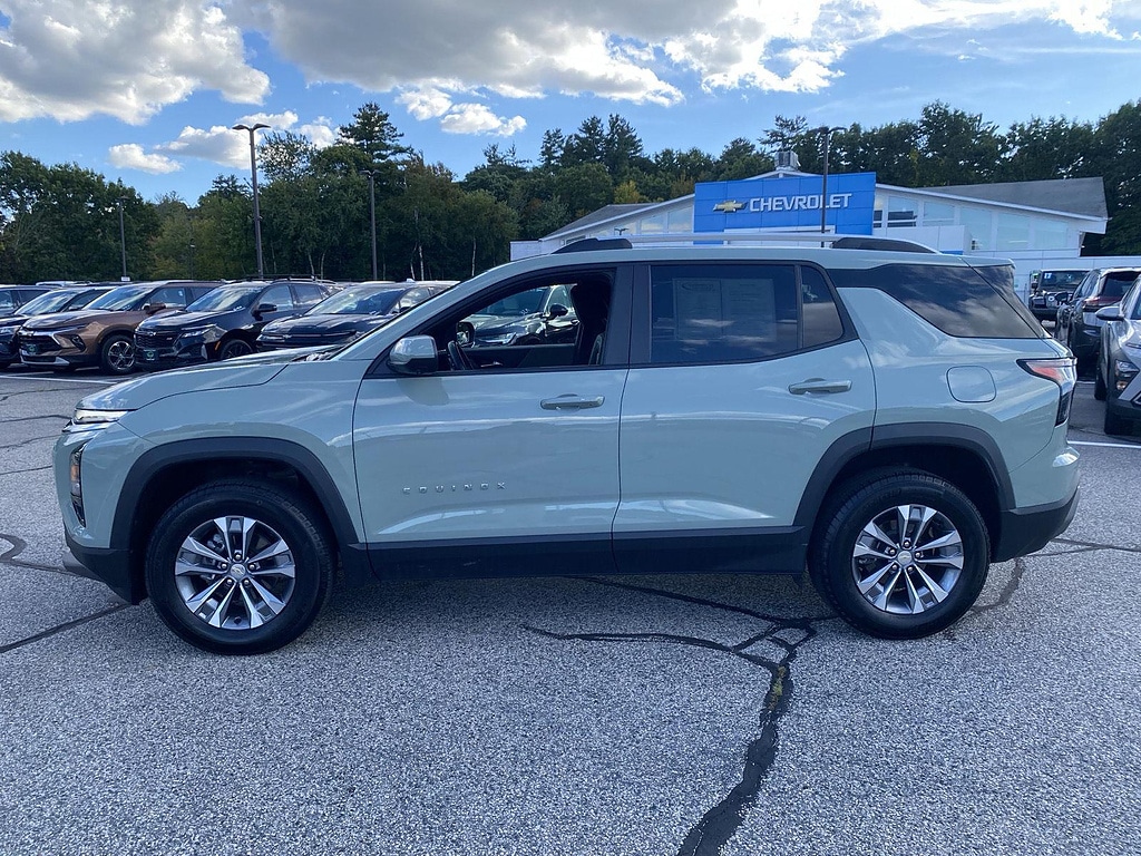 Used 2025 Chevrolet Equinox LT SUV