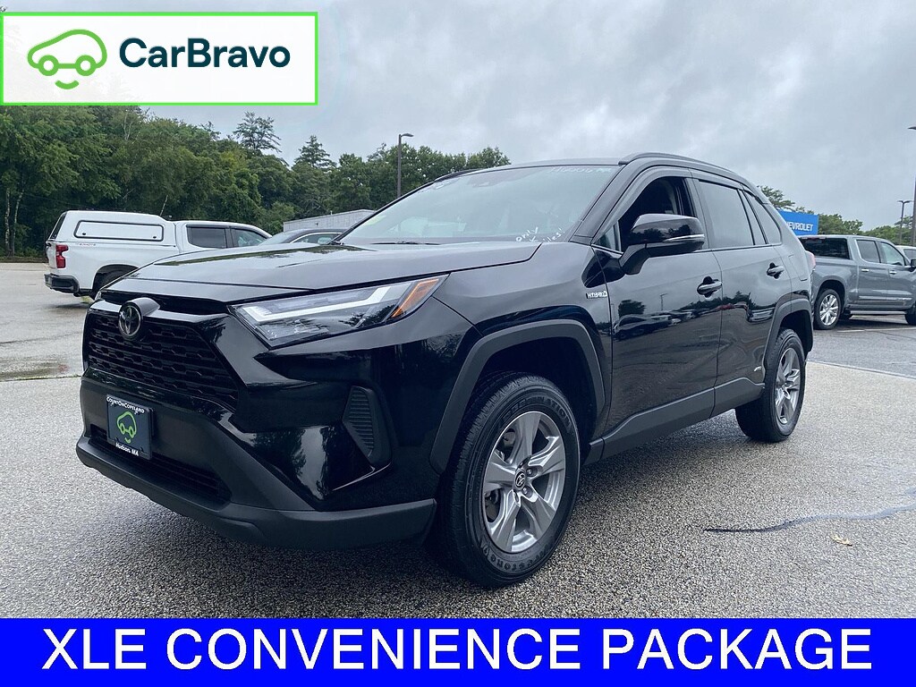 Used 2025 Toyota RAV4 Hybrid XLE SUV