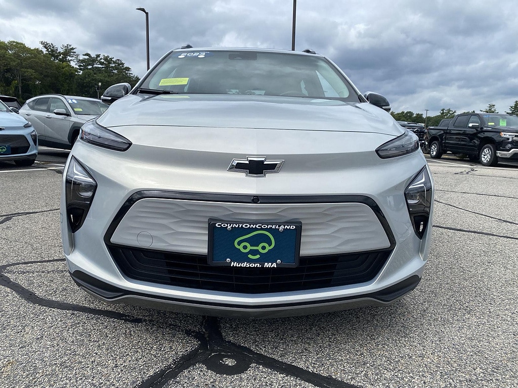 Used 2023 Chevrolet Bolt EUV Premier with VIN 1G1FZ6S02P4187396 for sale in Hudson, MA