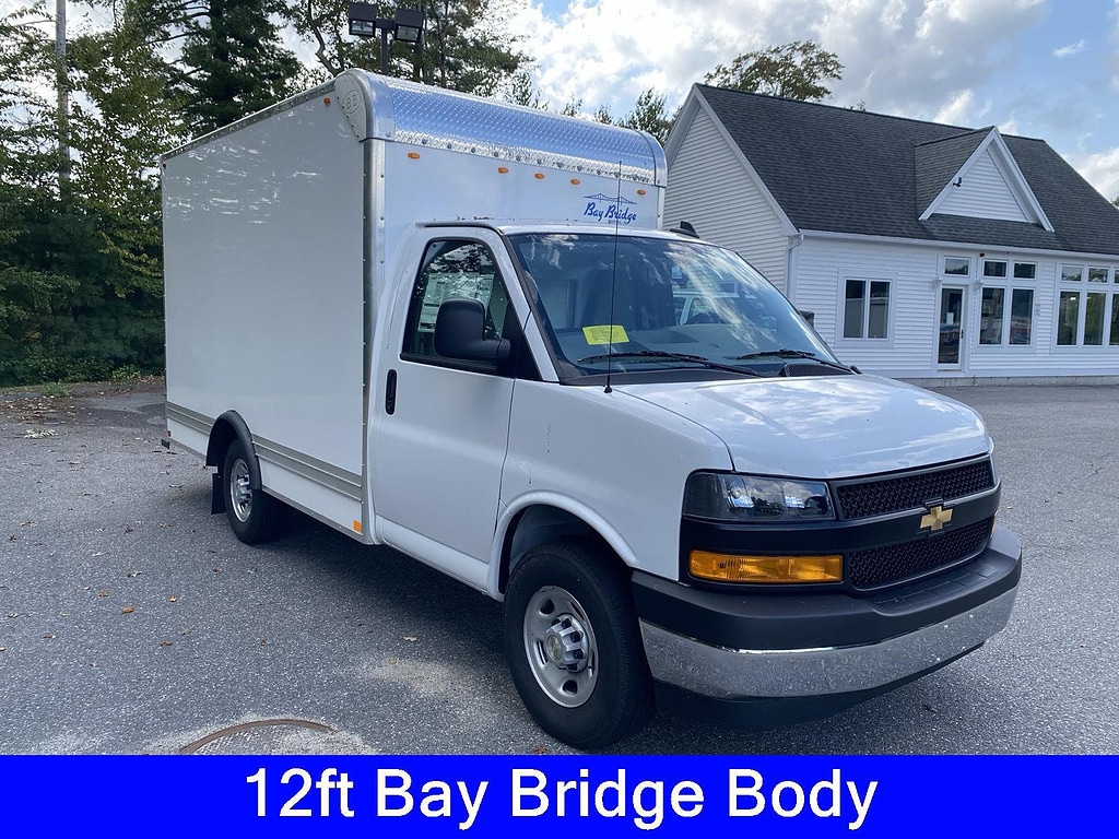 2025 Chevrolet Express Cutaway