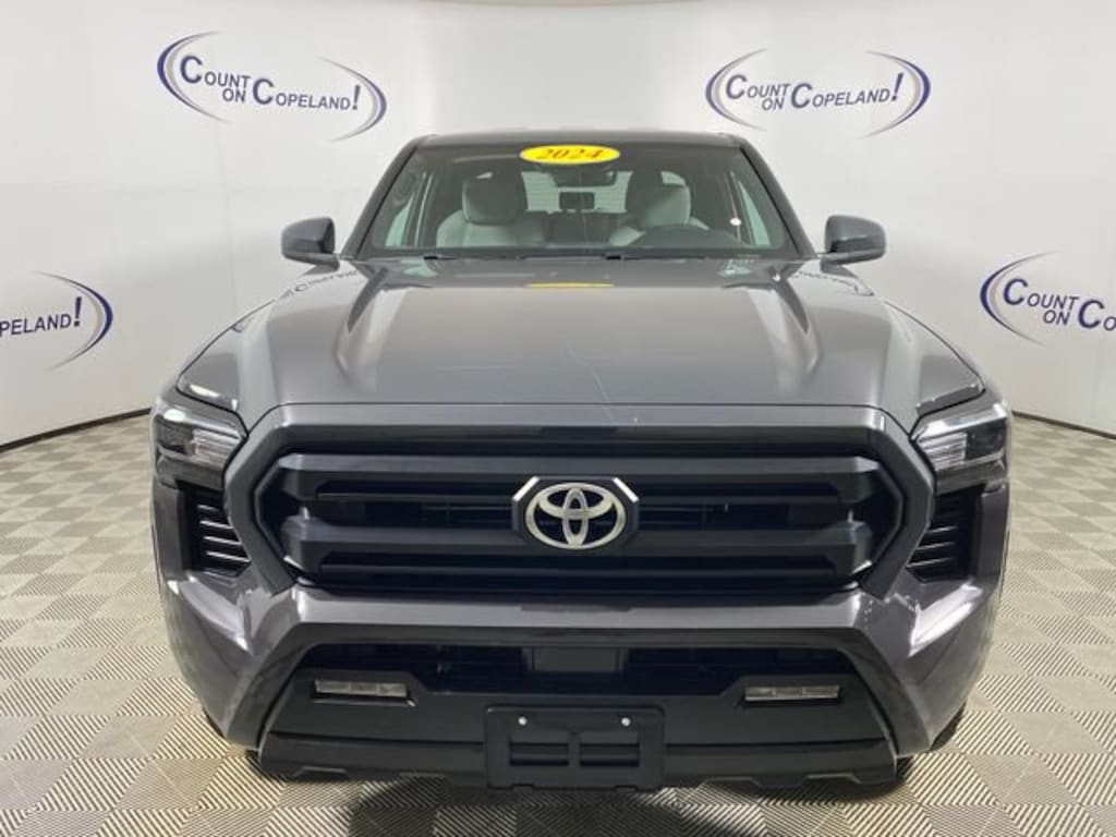 Certified 2024 Toyota Tacoma 4WD TRD Off-Road Truck Double Cab