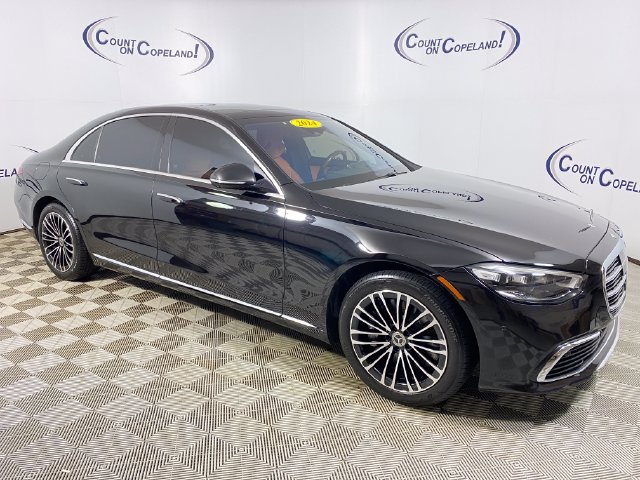  Mercedes-Benz S-Class
