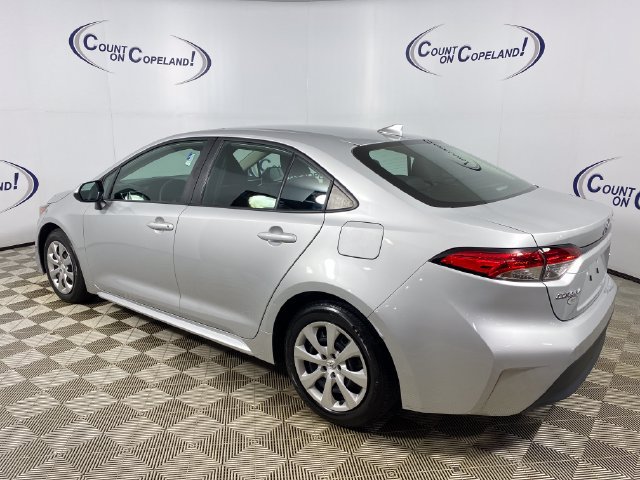 Used 2024 Toyota Corolla LE LE CVT
