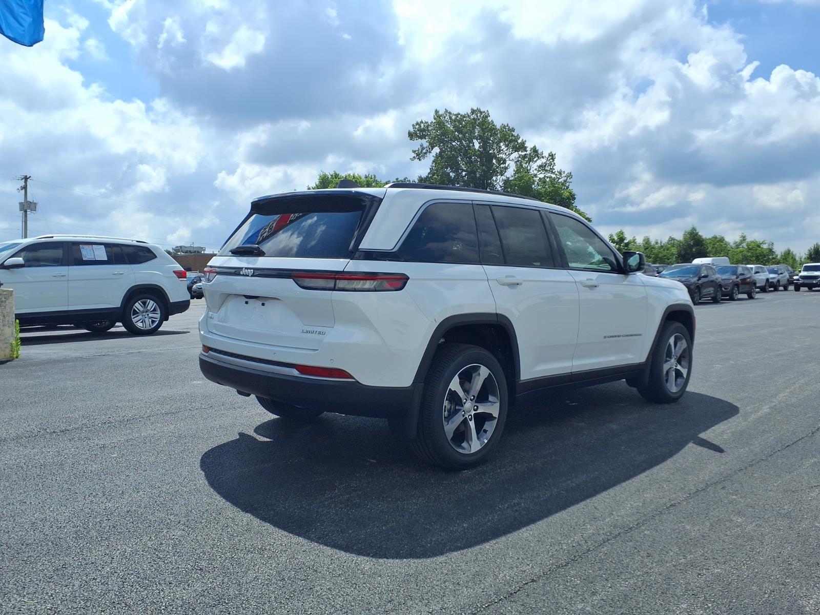 New 2026 Jeep Grand Cherokee Limited Sport Utility
