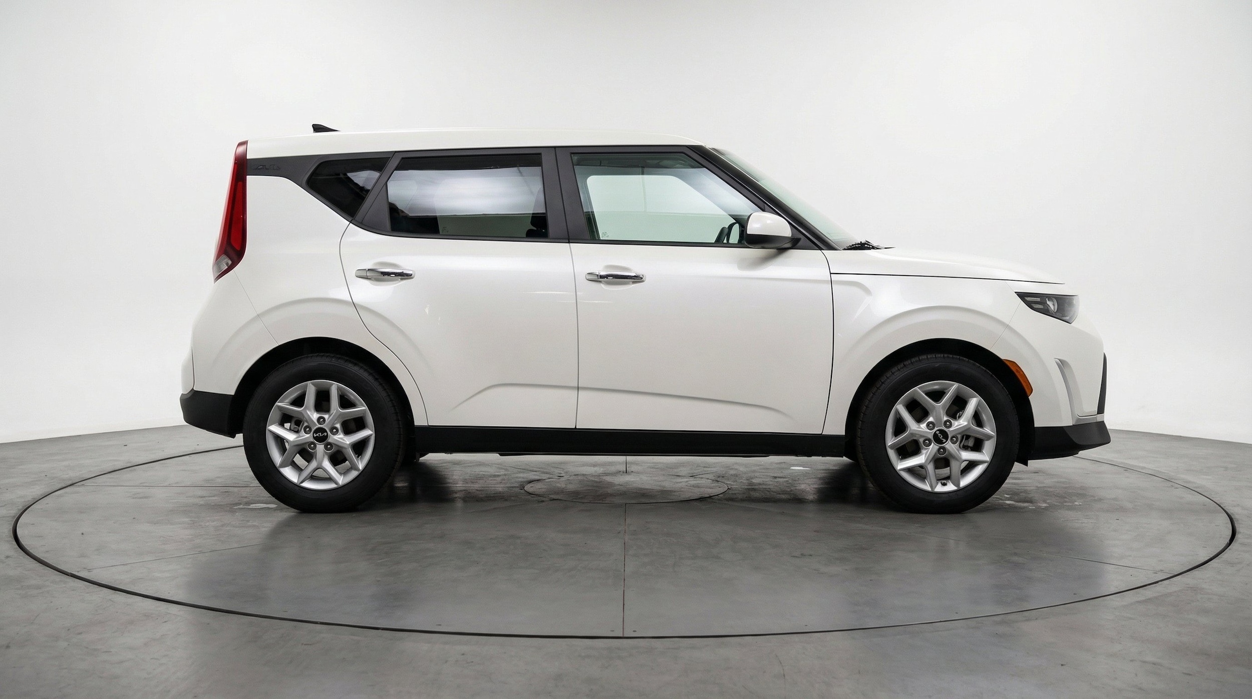 Thumbnail: 2025 Kia Soul - 10
