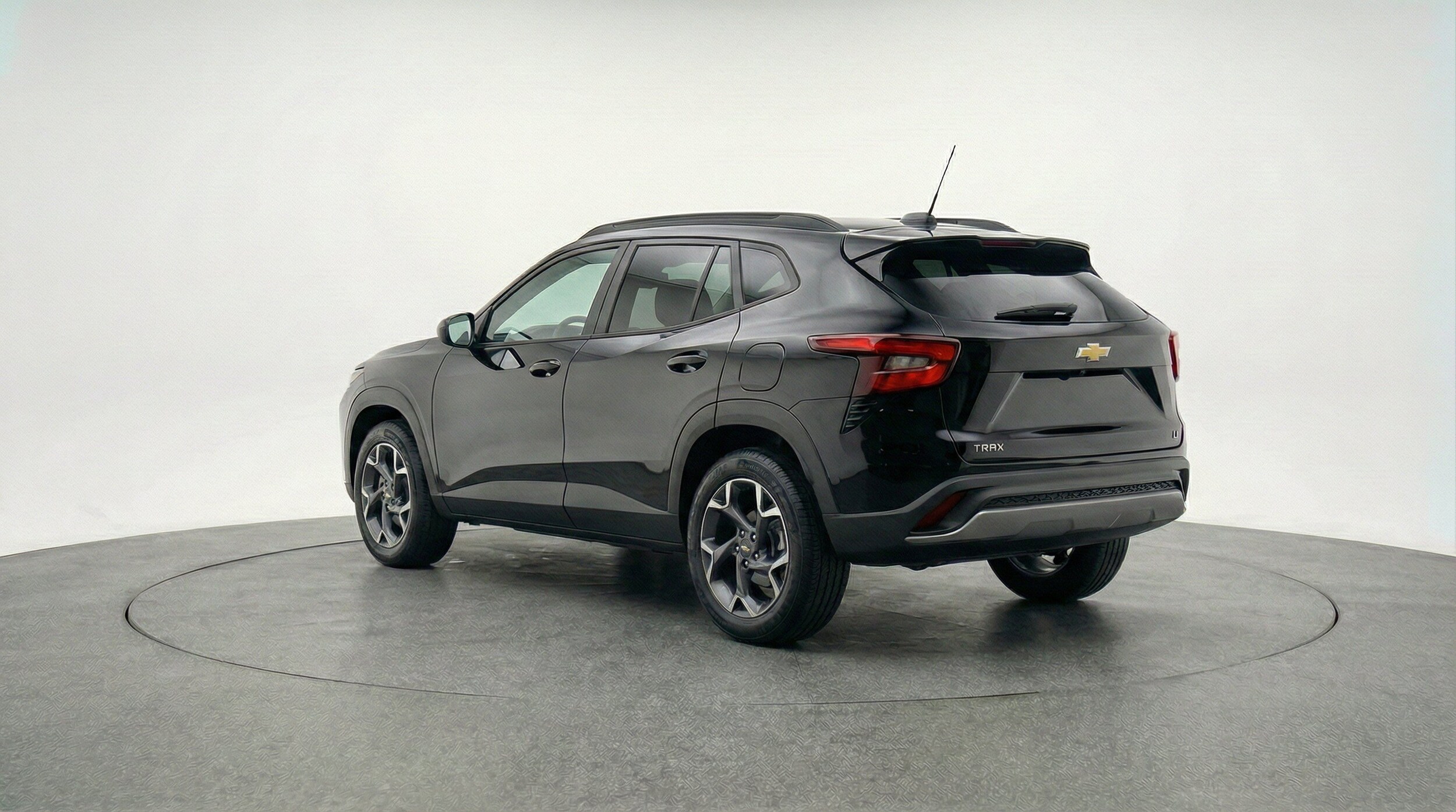 Thumbnail: 2025 Chevrolet Trax - 6