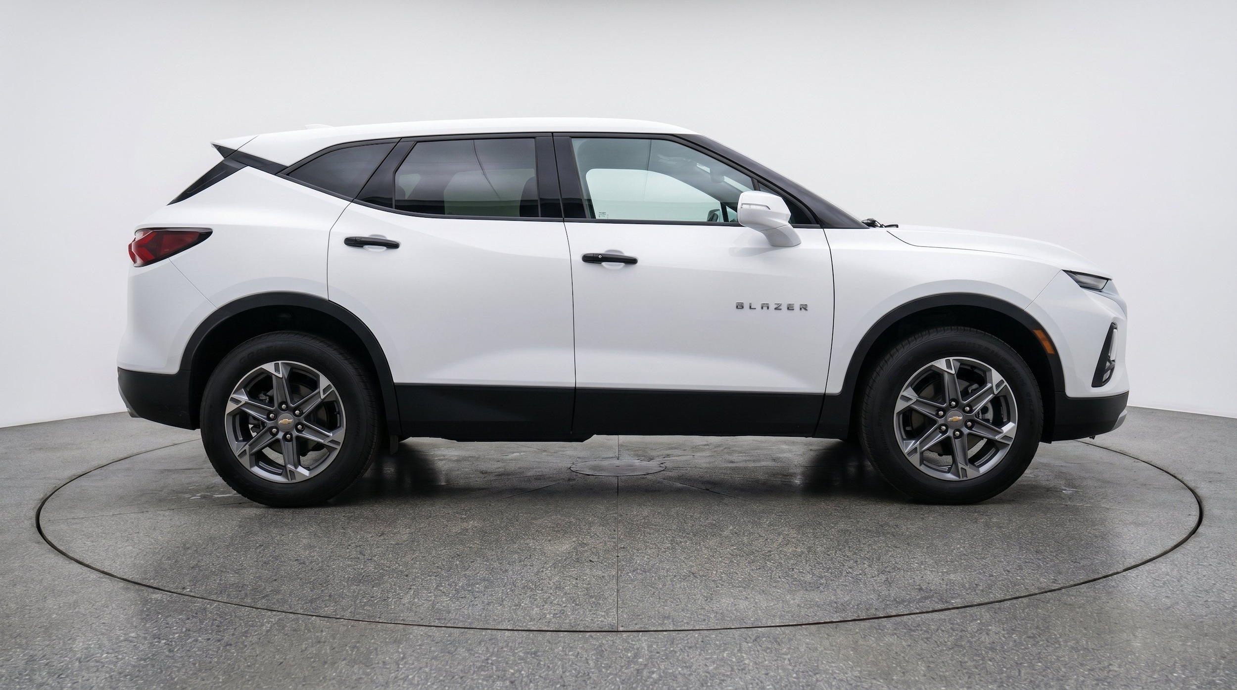 Thumbnail: 2025 Chevrolet Blazer - 10