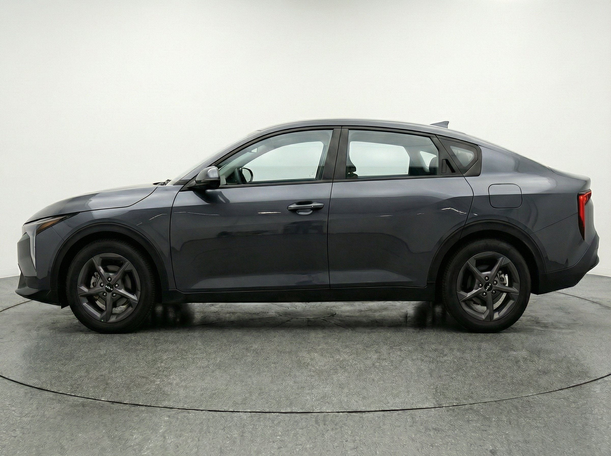 Thumbnail: 2025 Kia K4 - 5