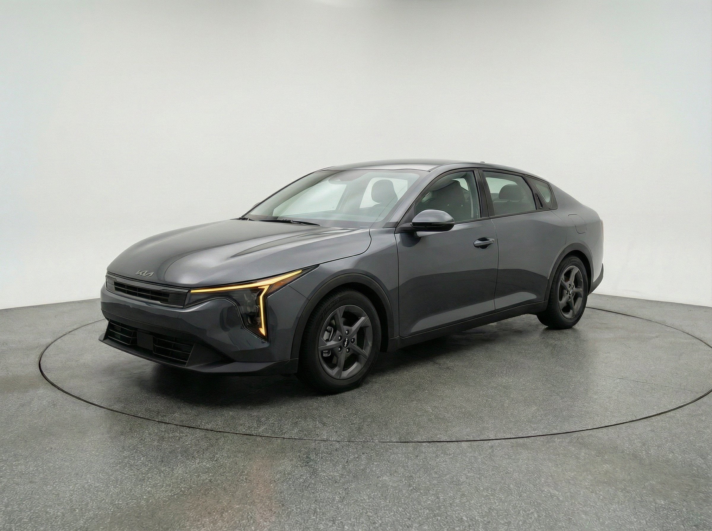 Thumbnail: 2025 Kia K4 - 3