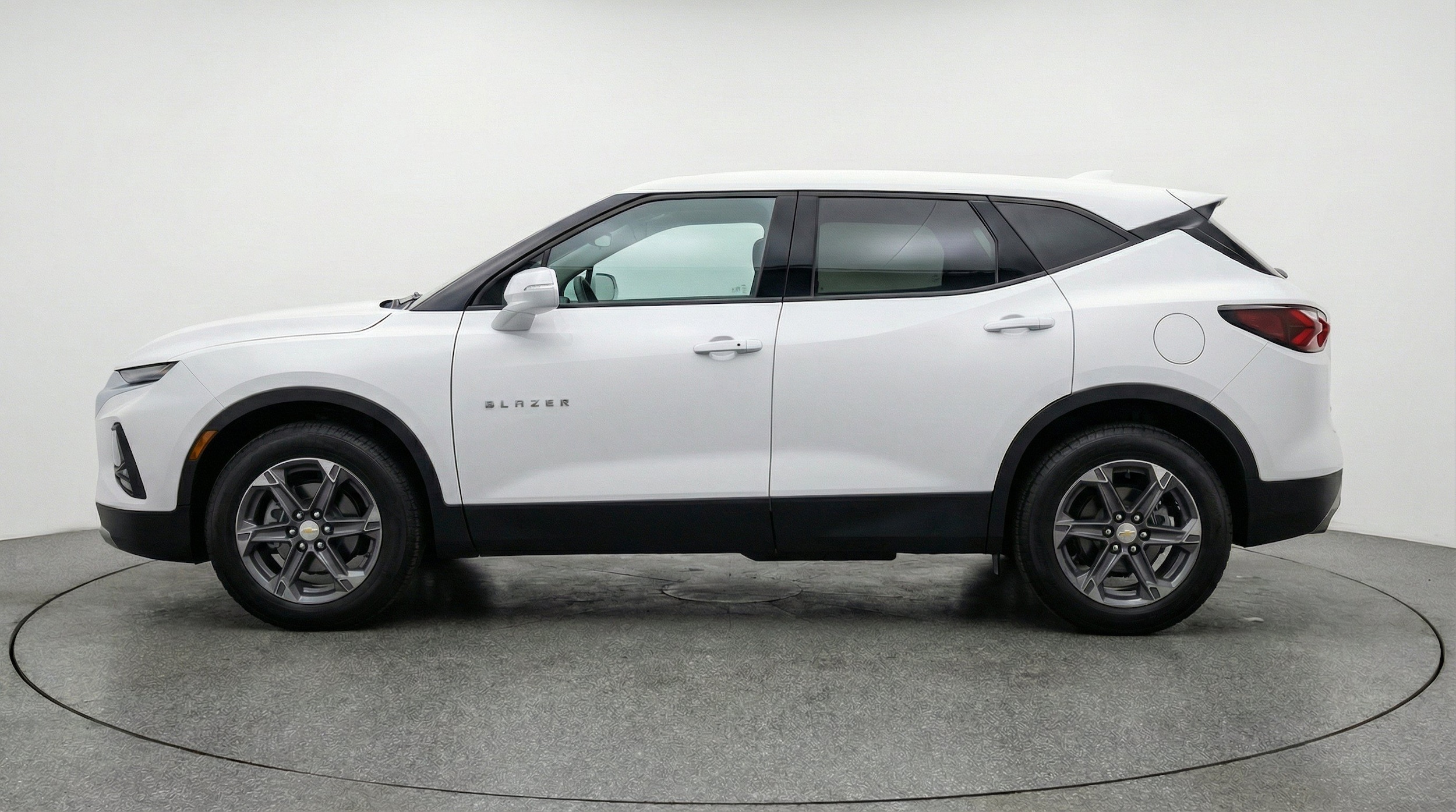 Thumbnail: 2025 Chevrolet Blazer - 5
