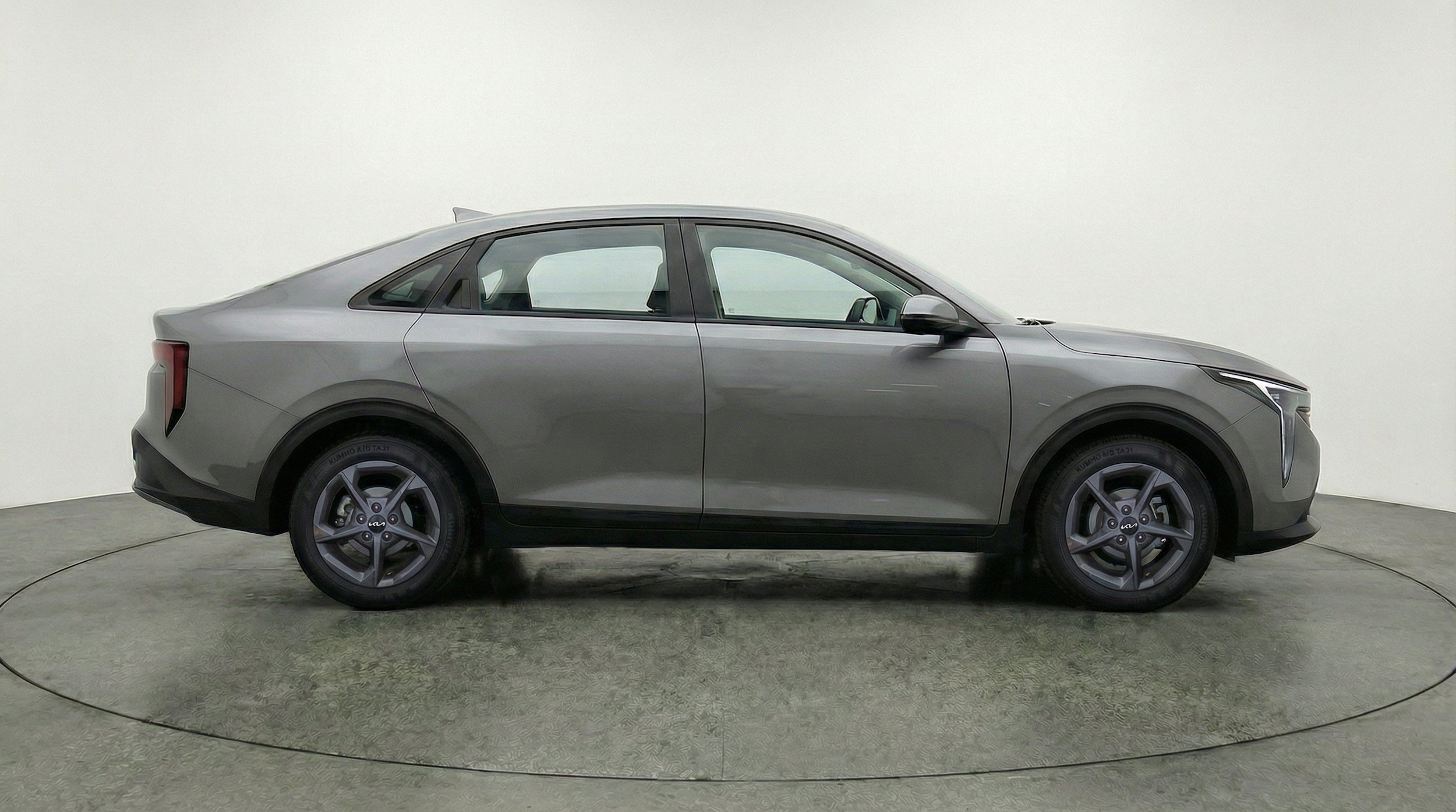 Thumbnail: 2025 Kia K4 - 10