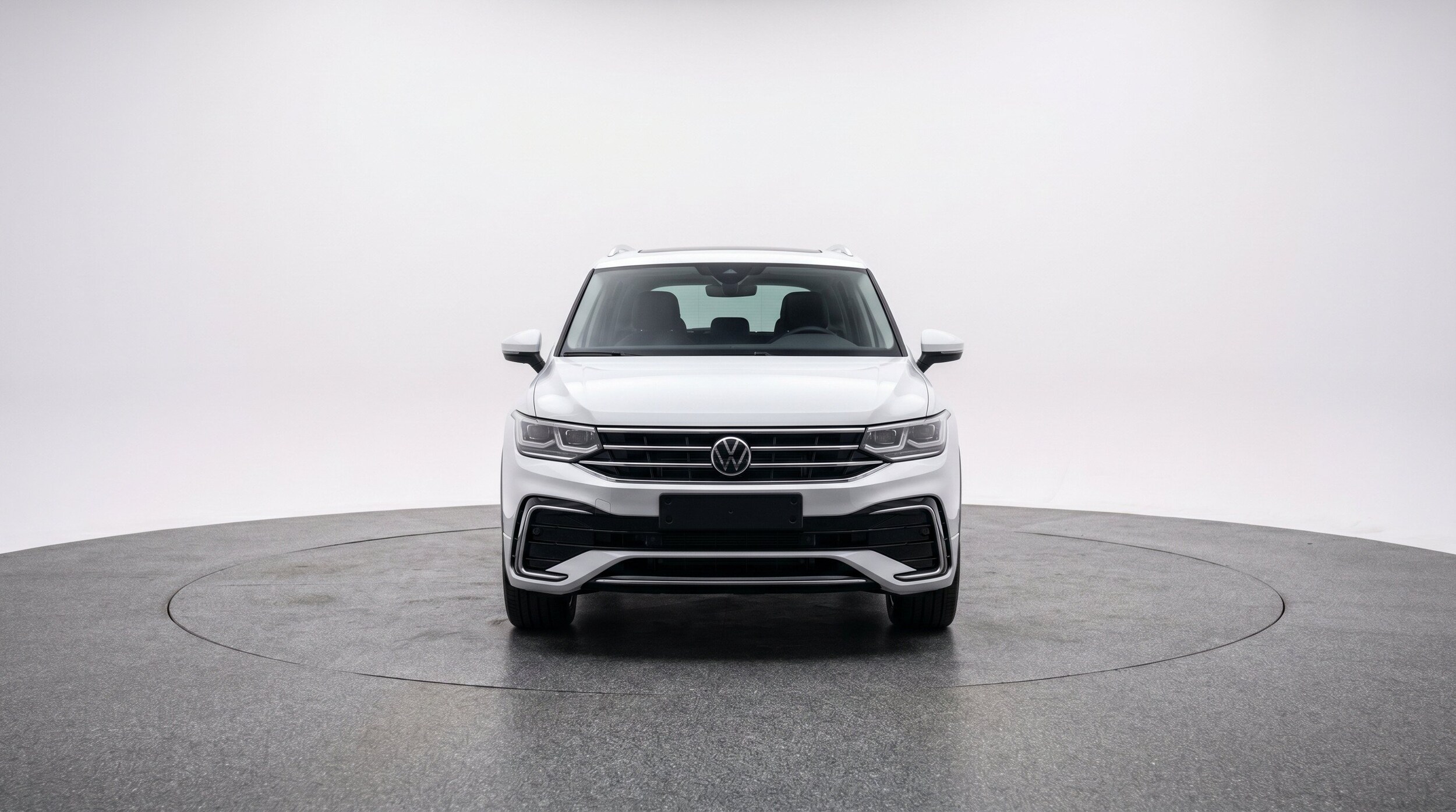 Thumbnail: 2026 Volkswagen Tiguan - 2