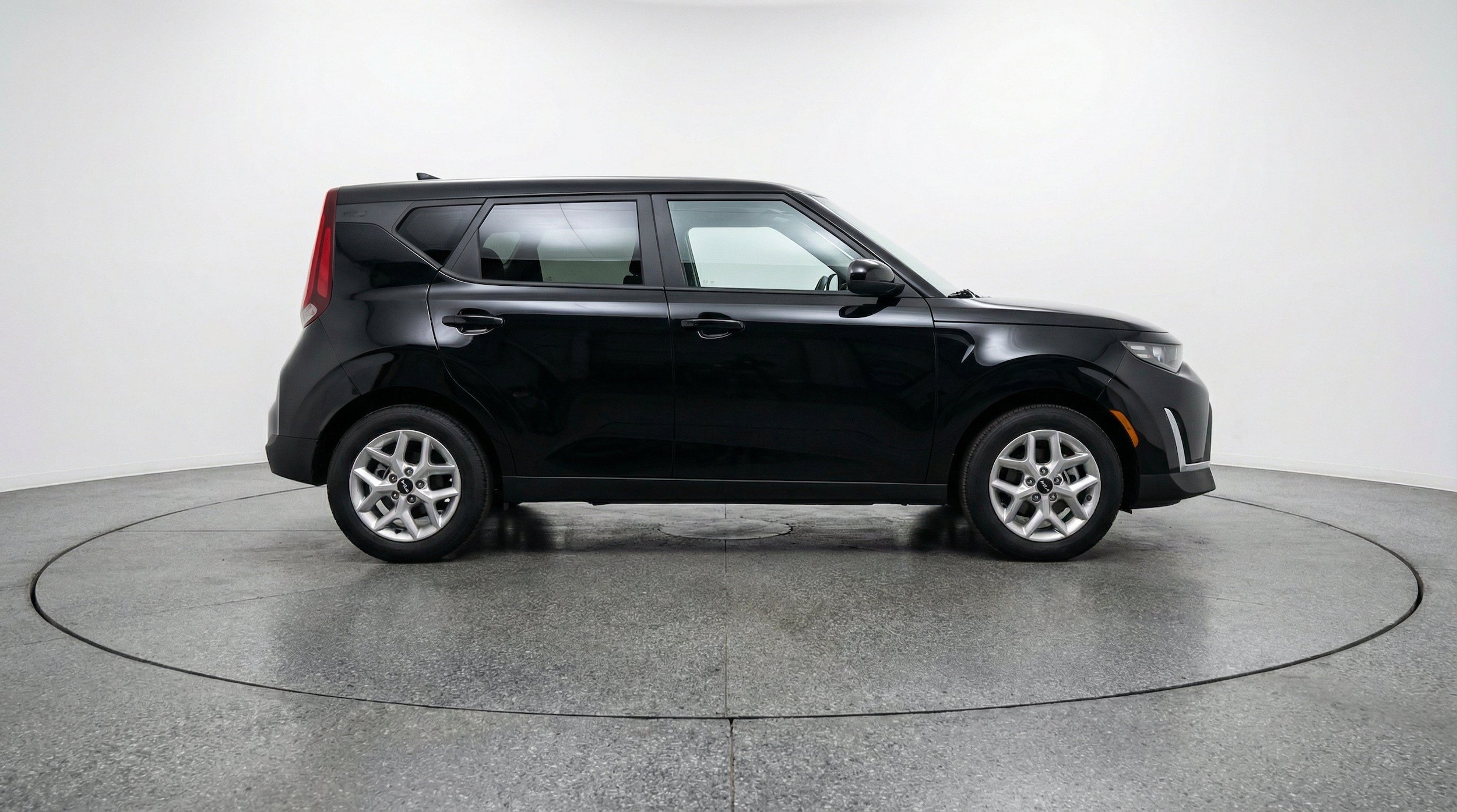 Thumbnail: 2025 Kia Soul - 11