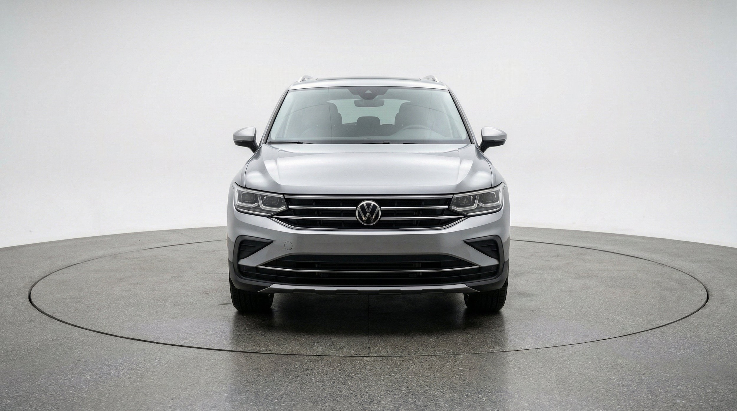 Thumbnail: 2026 Volkswagen Tiguan - 2