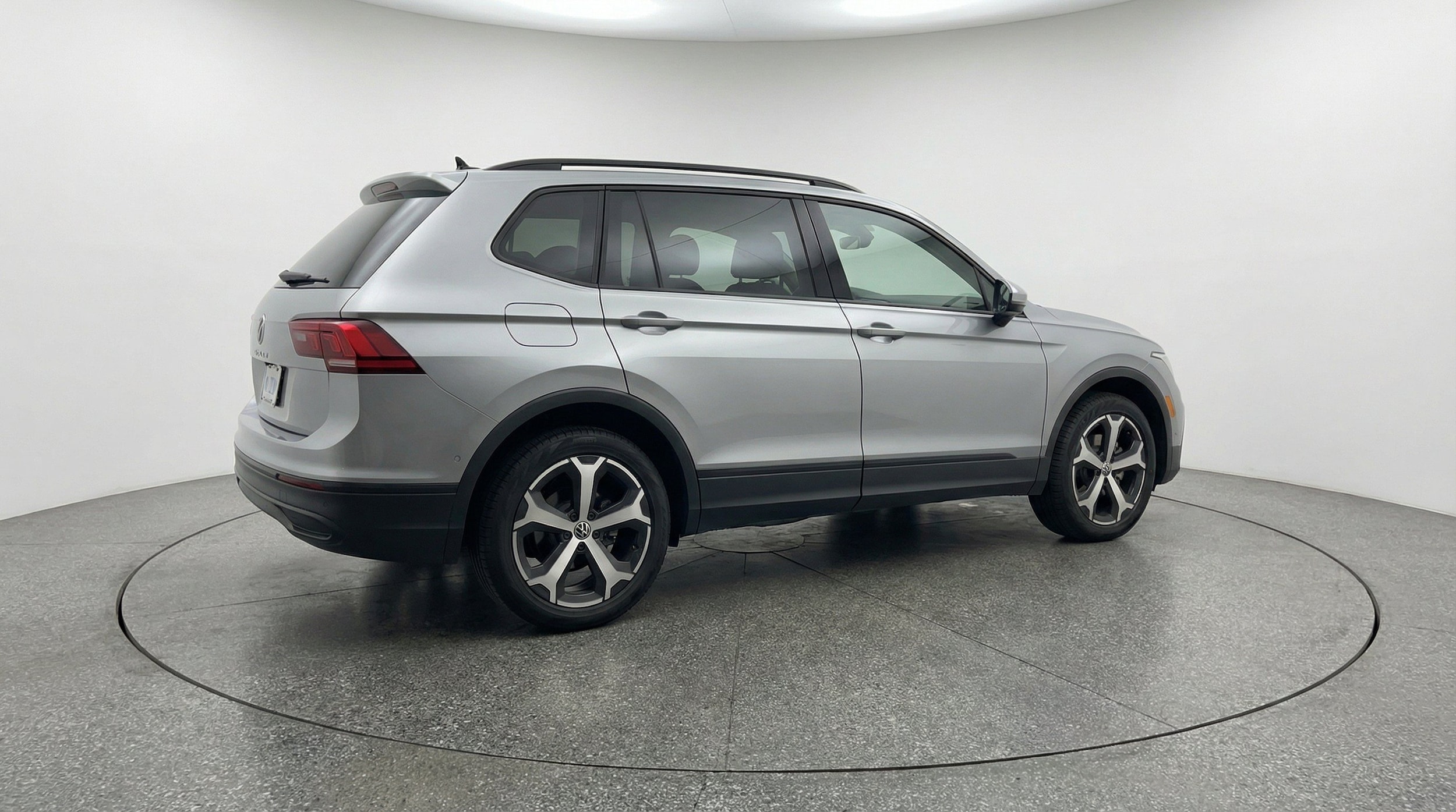 Thumbnail: 2026 Volkswagen Tiguan - 9