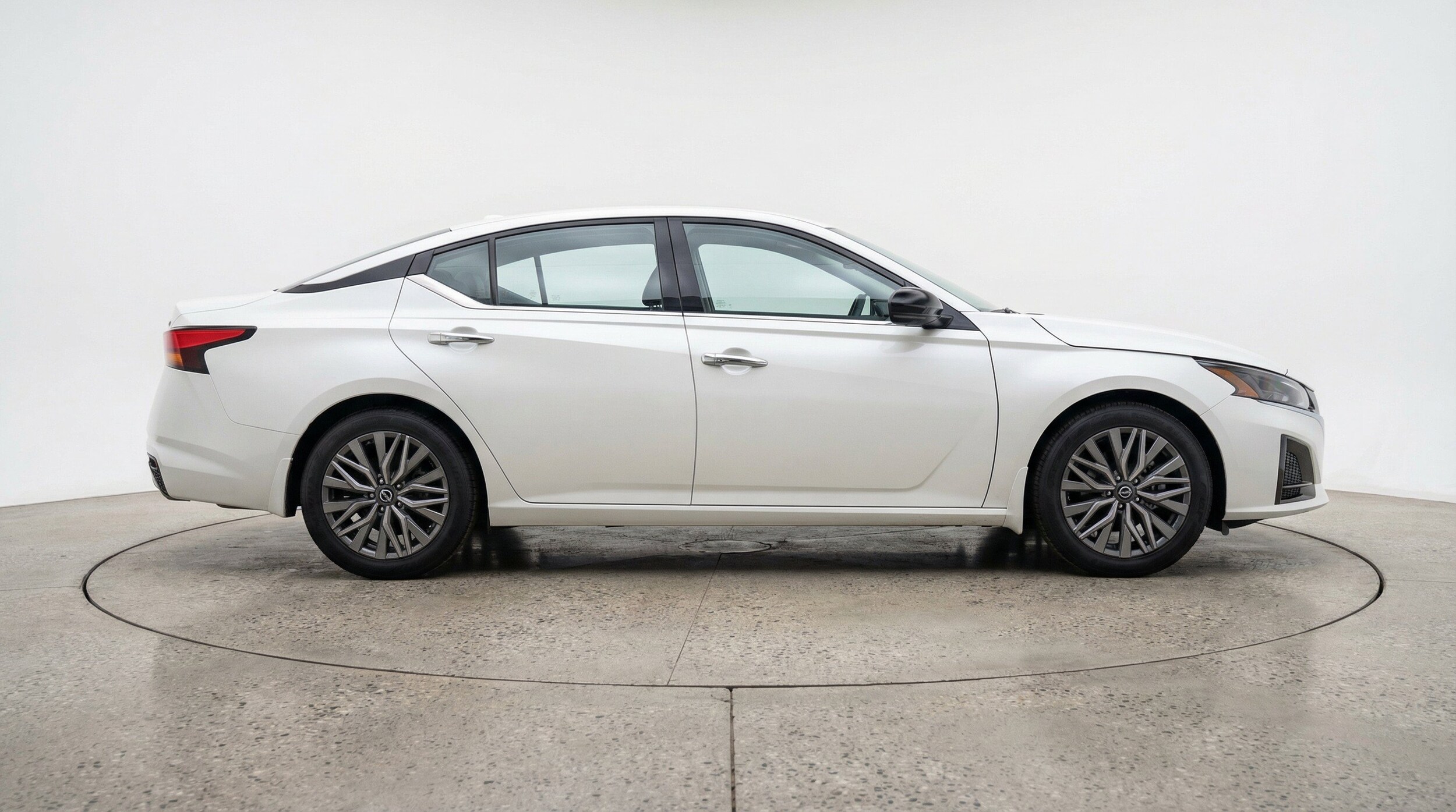 Thumbnail: 2025 Nissan Altima - 11