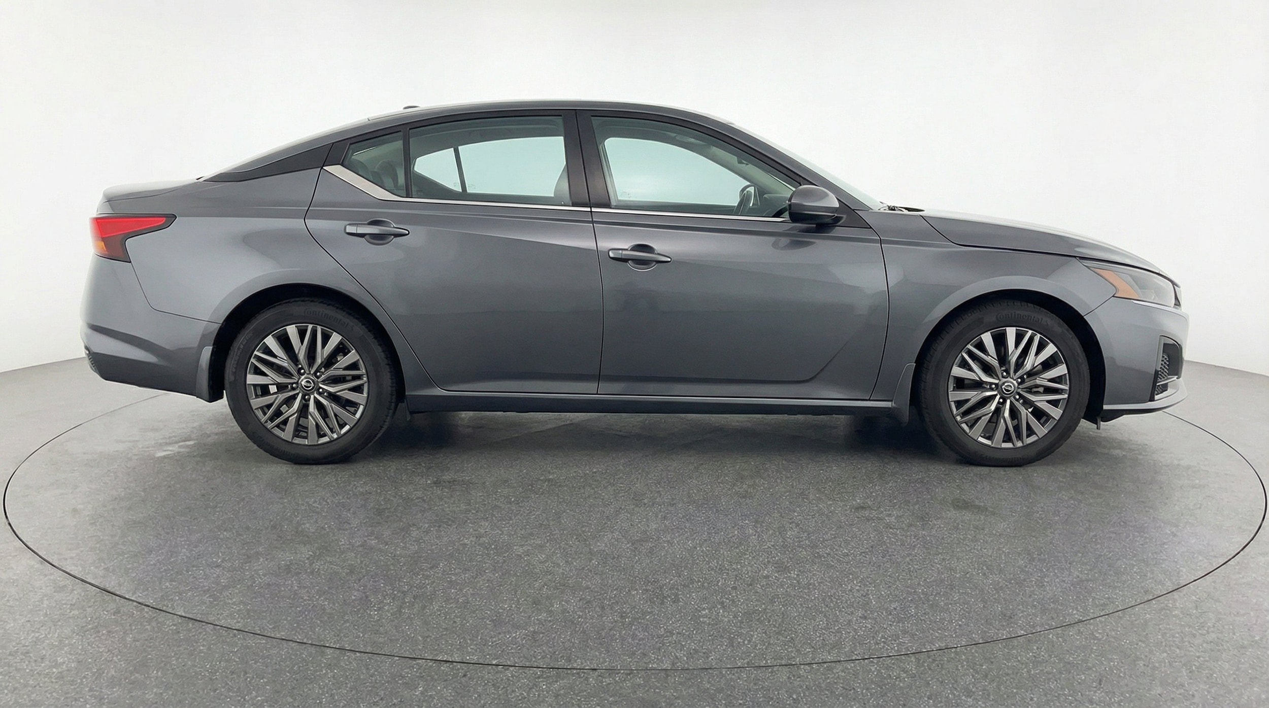 Thumbnail: 2025 Nissan Altima - 10