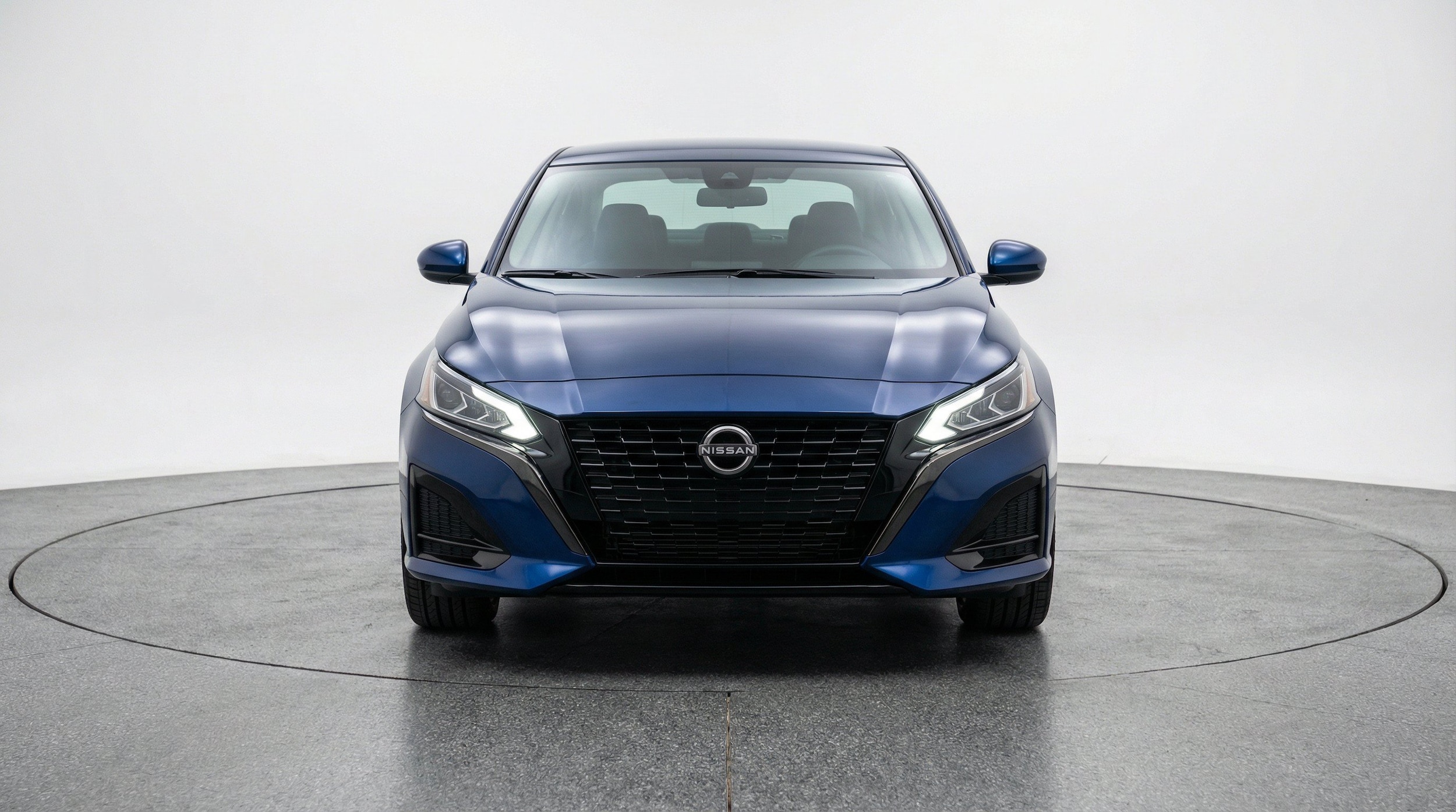 Thumbnail: 2025 Nissan Altima - 2