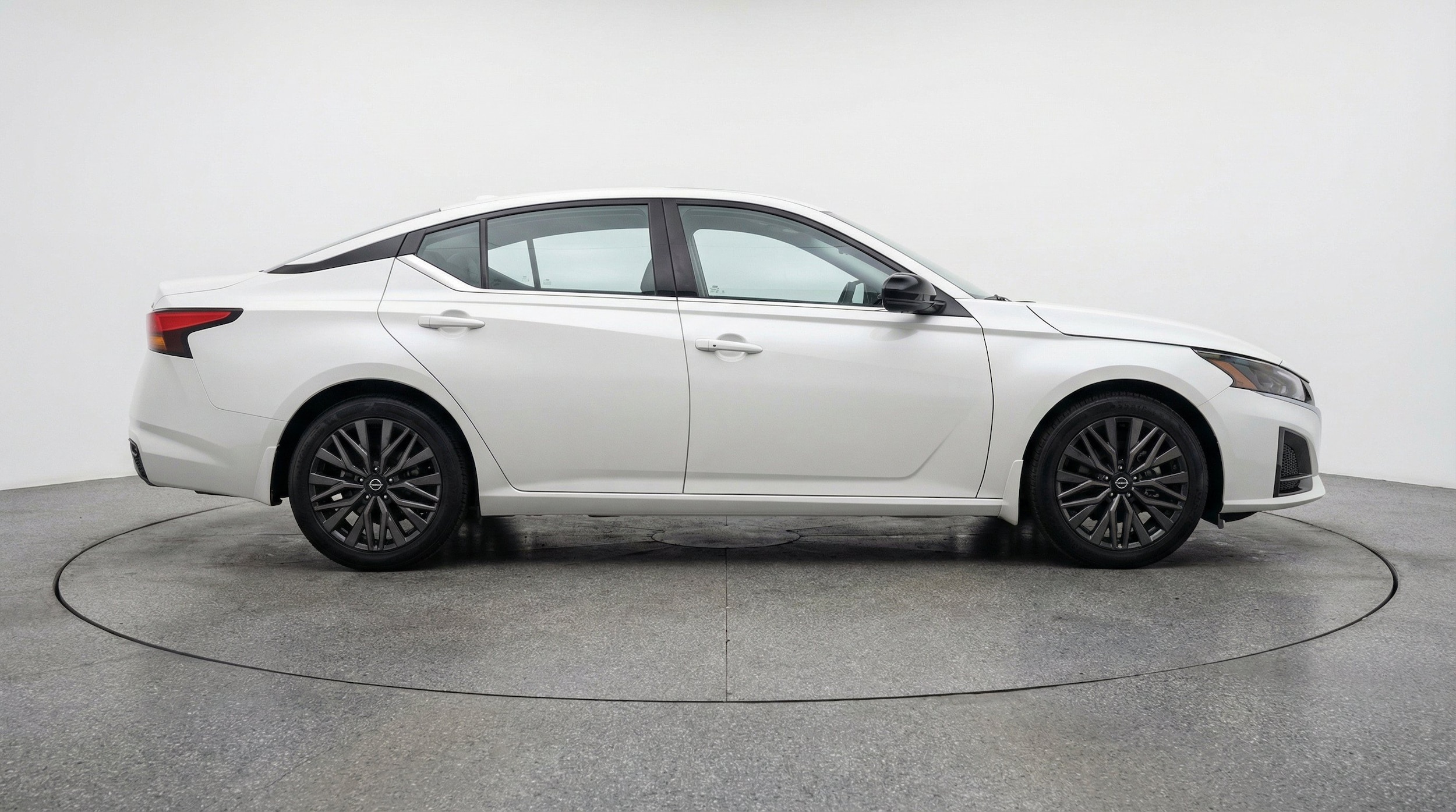 Thumbnail: 2026 Nissan Altima - 10