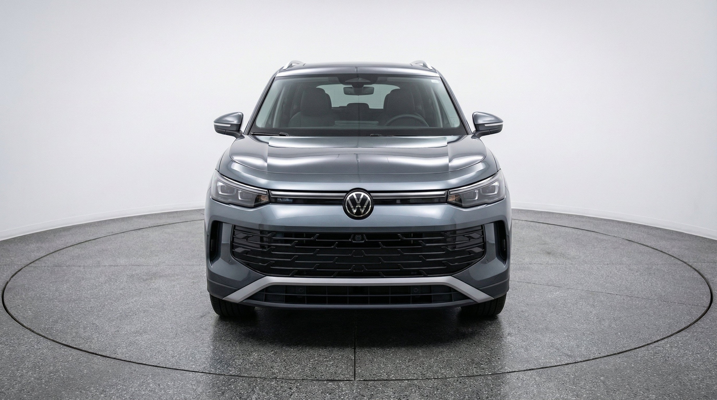 Thumbnail: 2026 Volkswagen Tiguan - 2