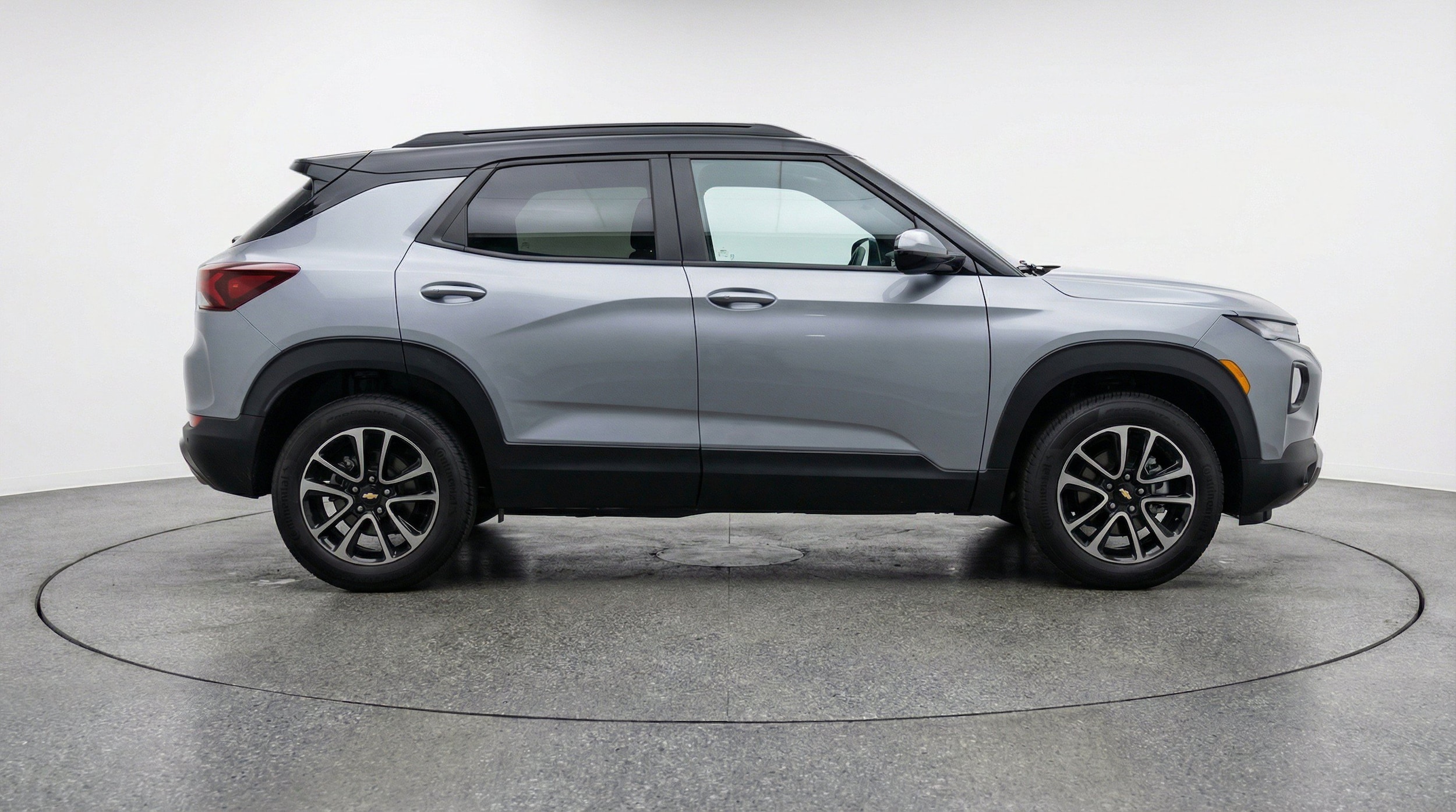 Thumbnail: 2025 Chevrolet TrailBlazer - 10