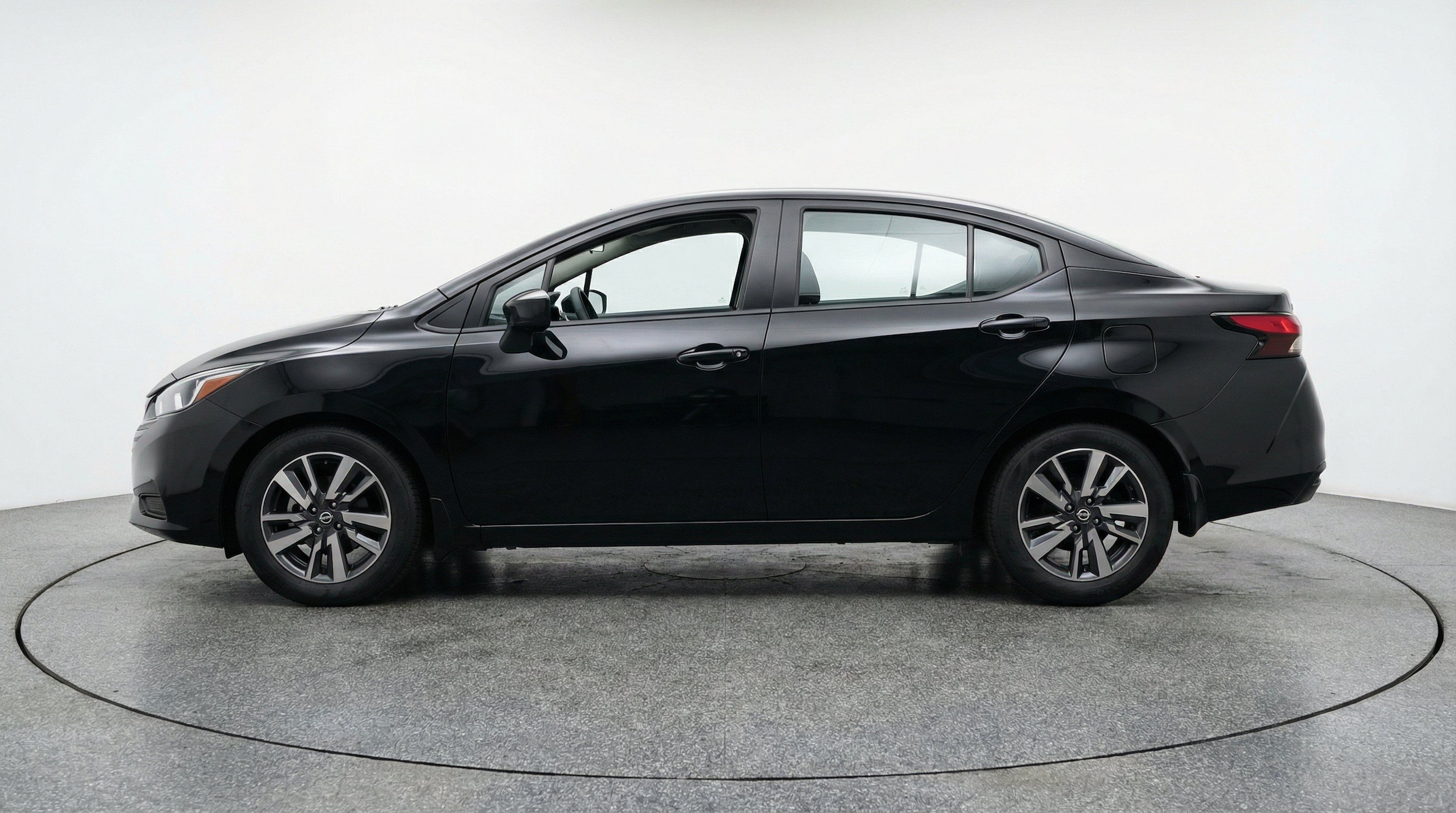 Thumbnail: 2025 Nissan Versa - 5