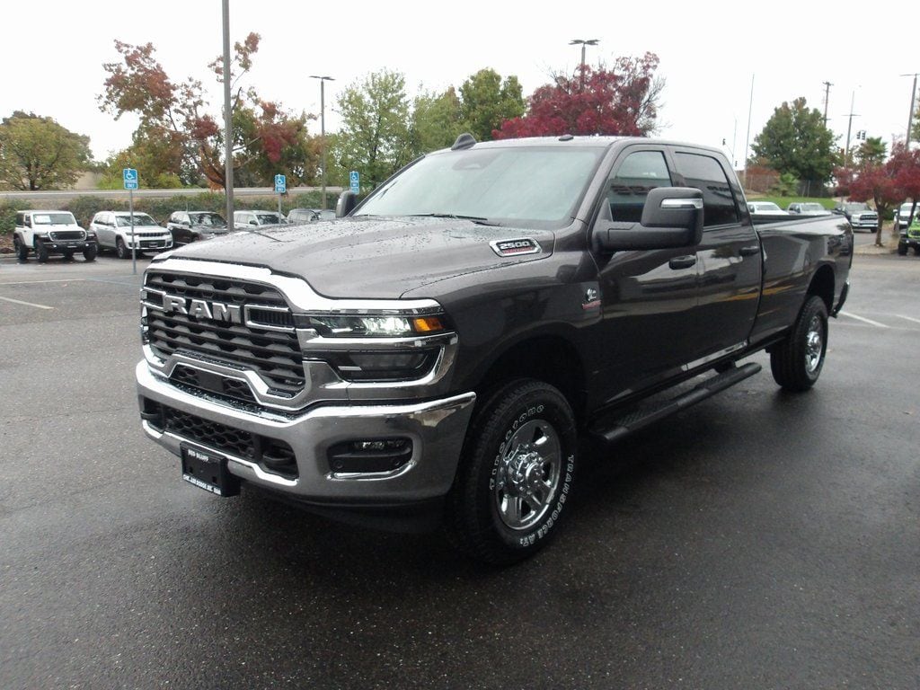 New 2026 Ram 2500 TRADESMAN CREW CAB 4X4 8' BOX Crew Cab