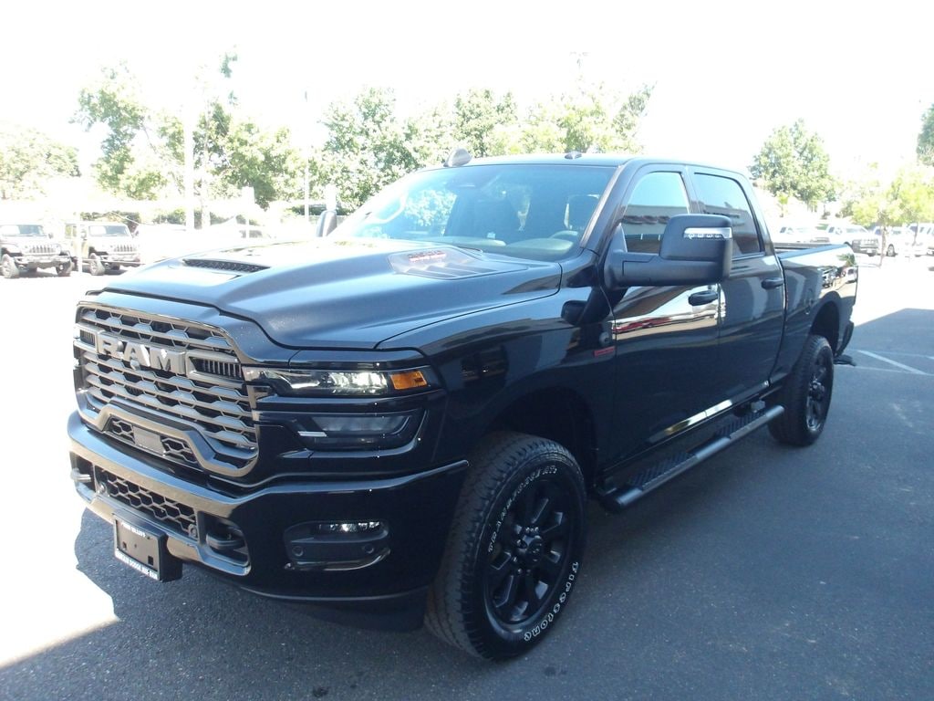 New 2026 Ram 2500 BLACK EXPRESS CREW CAB 4X4 6'4 BOX Crew Cab