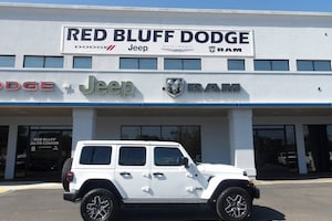 2025 Jeep Wrangler 4-DOOR SAHARA Sport Utility