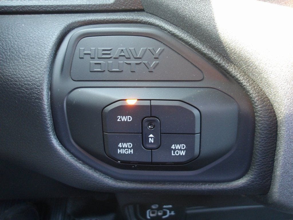 2025 RAM 3500 Chassis Tradesman - Photo 16
