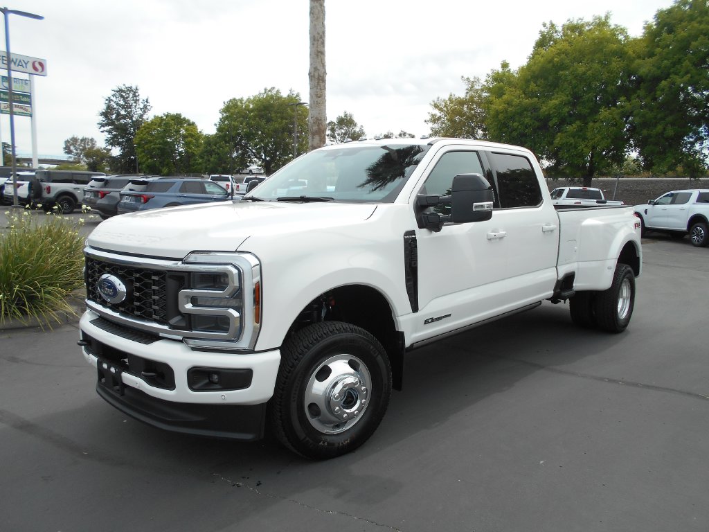 New Ford Superduty trucks 2026 Ford F-350 Platinum VA for sale near you in Corning, CA