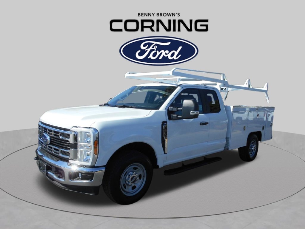 2025 Ford F-350 XL Chassis